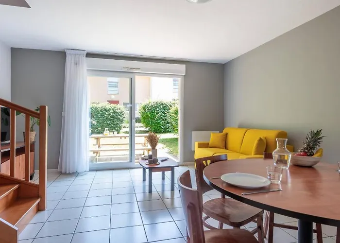 Comfort Aparthotel Nantes La Beaujoire 3* Nantes