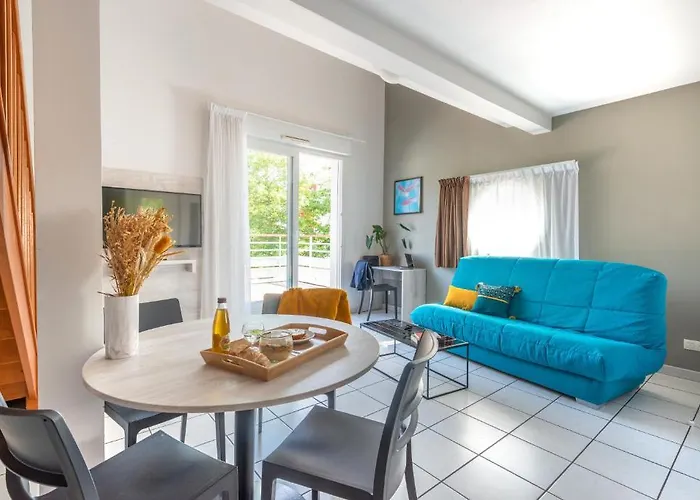 Comfort Aparthotel Nantes La Beaujoire 3*